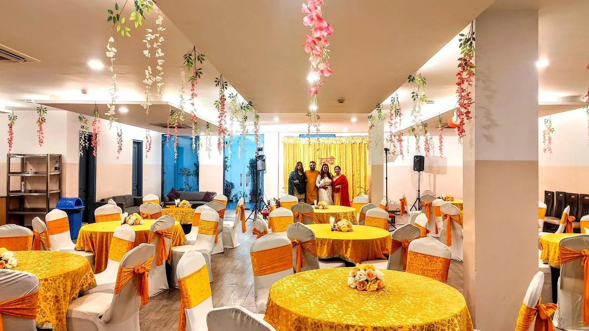 Mavens White Artemis Hospital Road Sector 52 Gurgaon Hotel India
